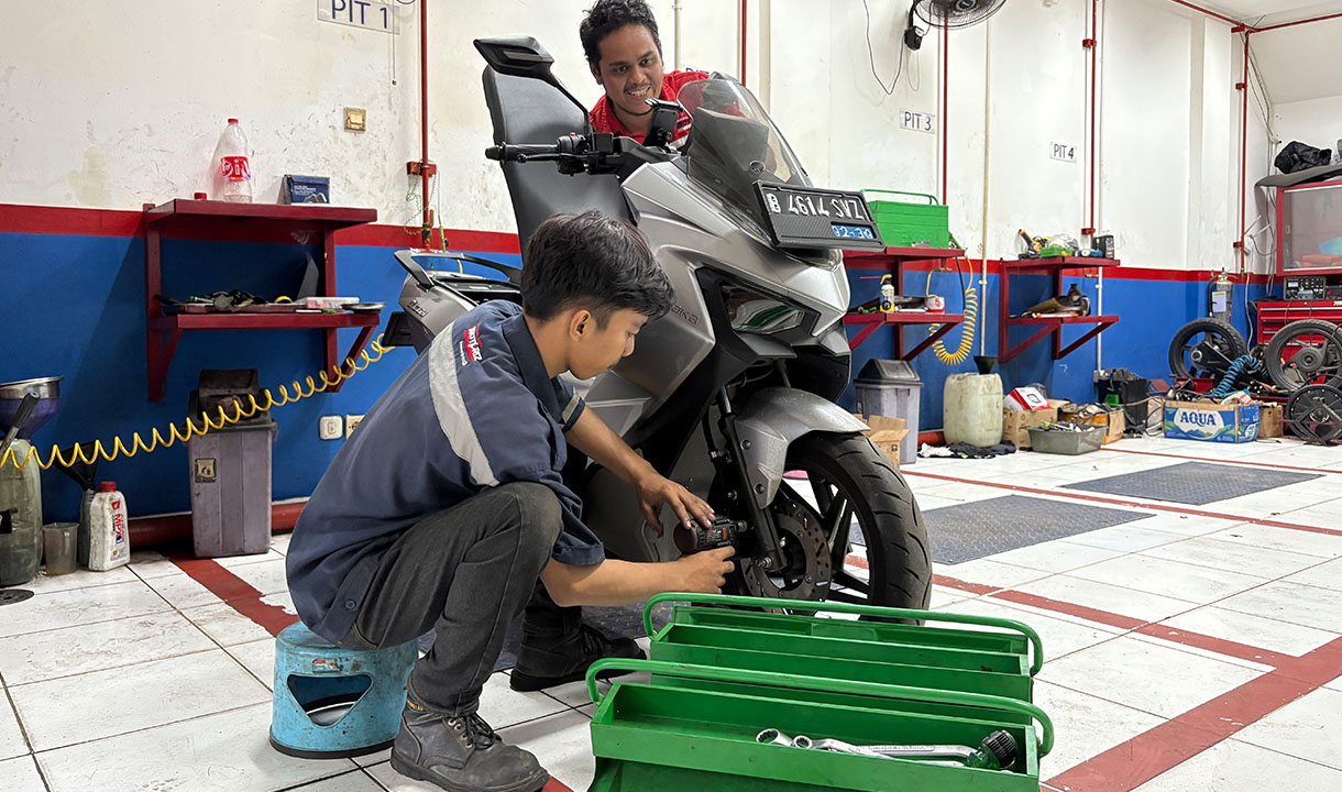 Perluas Jaringan Layanan Purnajual, MAKA Motors Gandeng Bengkel Rekanan