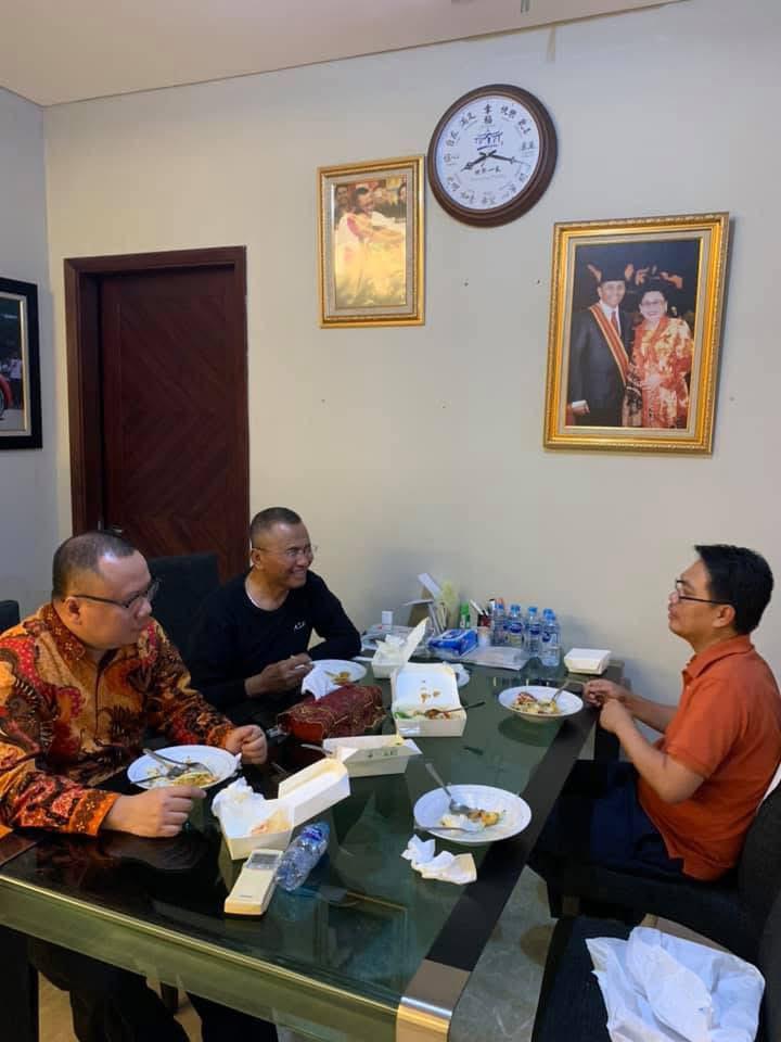 Ada Apa dengan Dahlan Iskan dan Jawa Pos? (2): Tak Ada Kaitan Antara Gaji Karyawan dan Omzet Perusahaan