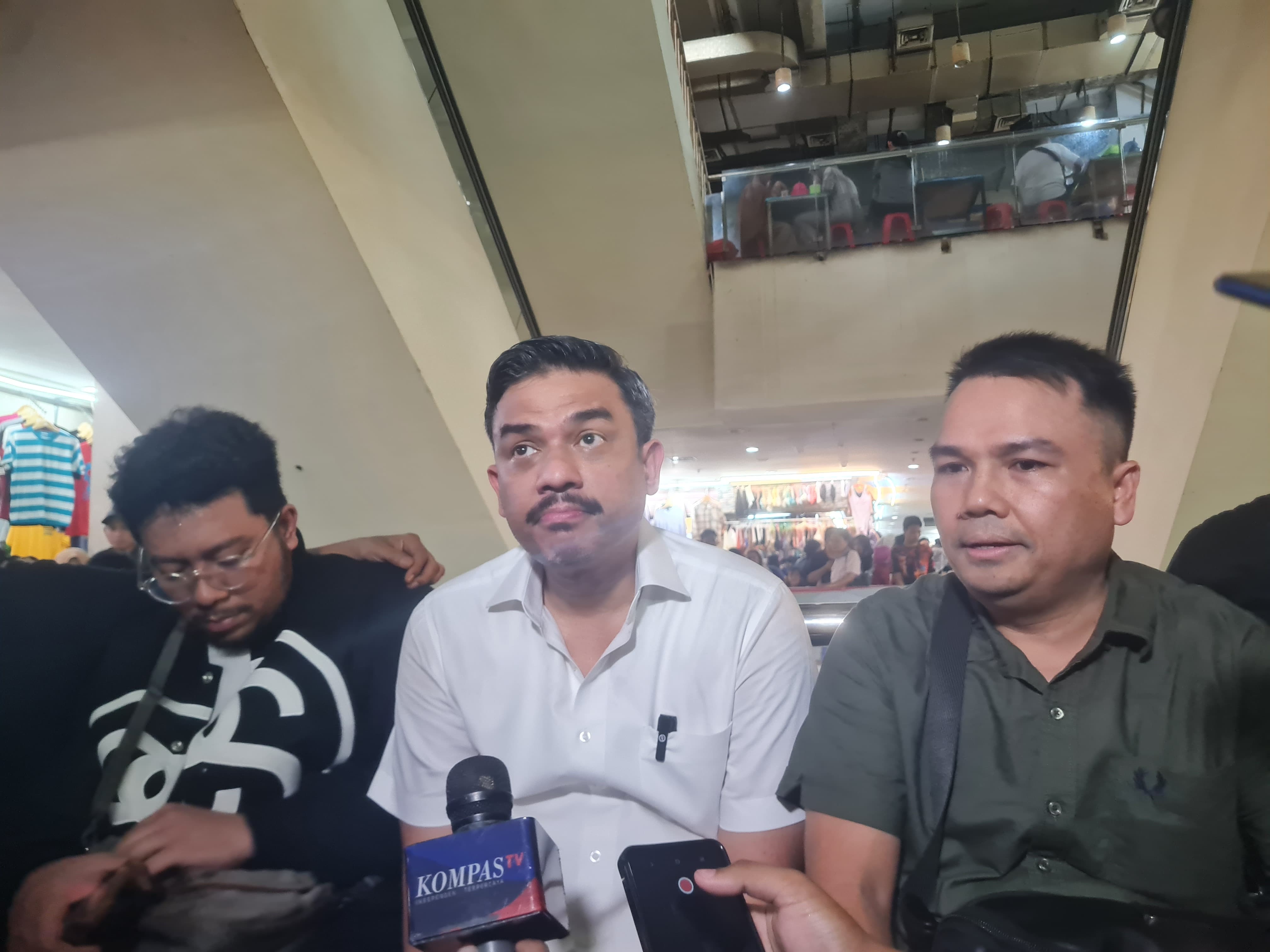 Selamatkan Nasib Pedagang, Maman Abdurrahman Sebut Thrifting Tetap Jalan Asal Sesuai Aturan