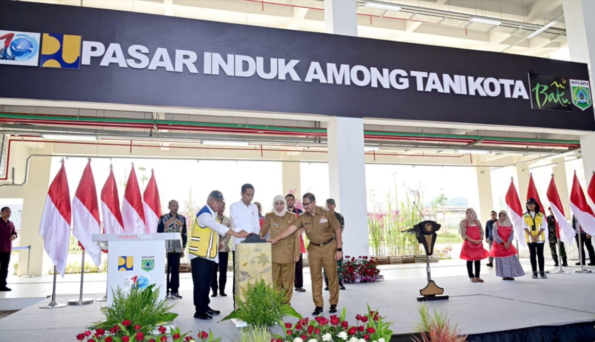 Jokowi Resmikan Pasar Induk Among Tani, Pasar Terbesar di Indonesia