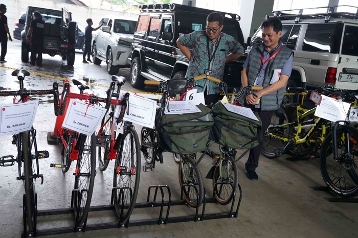 KPK Lelang Aset Rampasan Koruptor 17 September, Dari Tanah hingga Perhiasan Emas