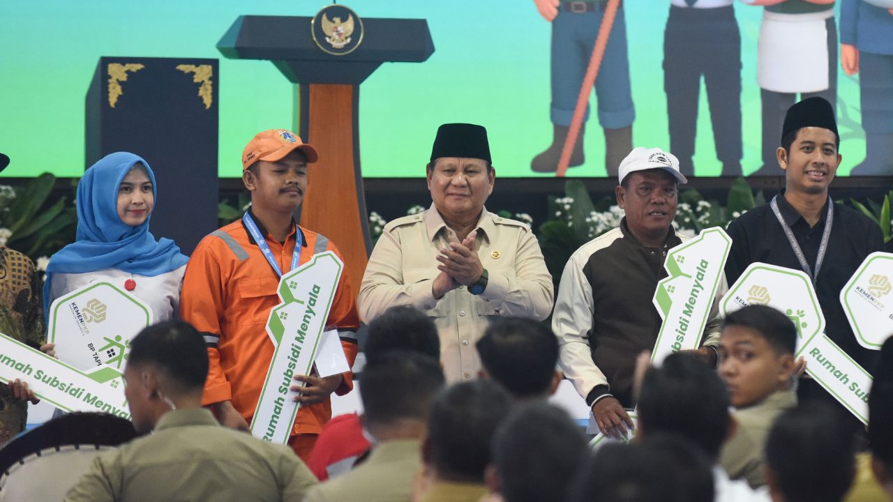 Dihadiri Presiden Prabowo, BSI Sukses Gelar Akad Massal KPR Subsidi Terbesar Sepanjang Sejarah