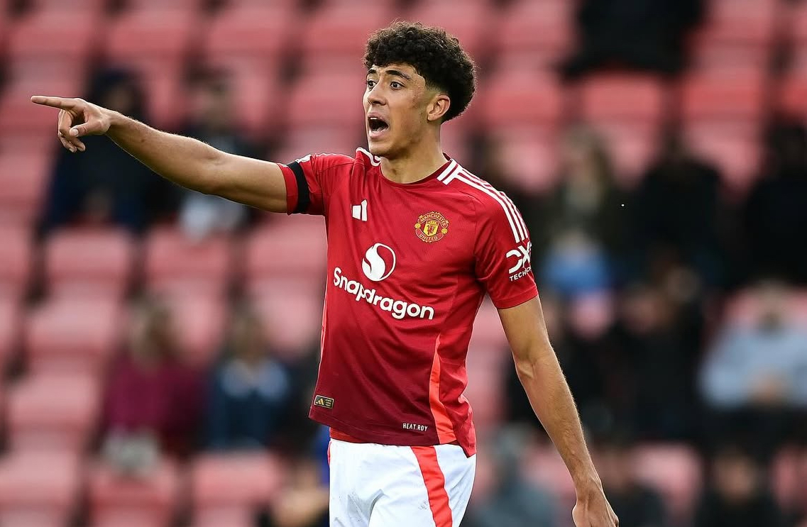 Manchester United Tarik Kembali Ethan Wheatley dari Northampton Town