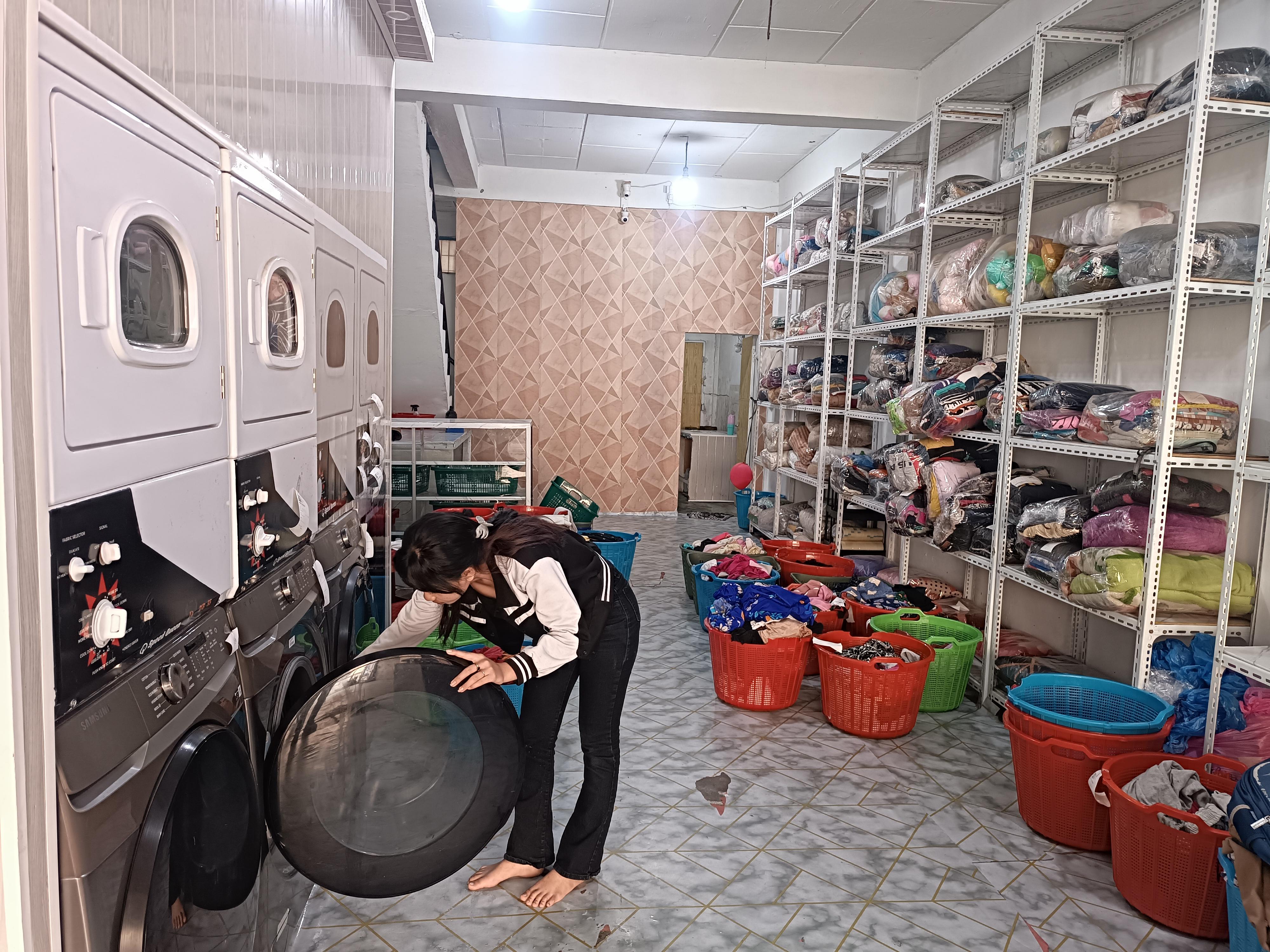 UMKM Kabanjahe Naik Kelas, Manfaatkan KUR BRI Usaha Es Buah Jadi Laundry Express