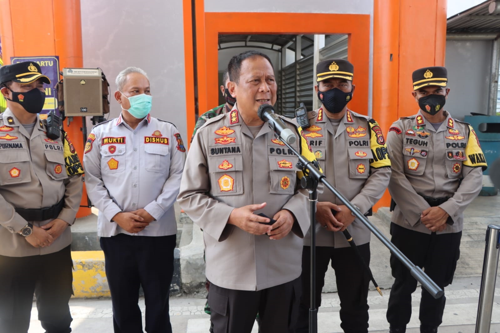 Kunjungi Palimanan, Kapolda Jabar Pantau Arus Balik