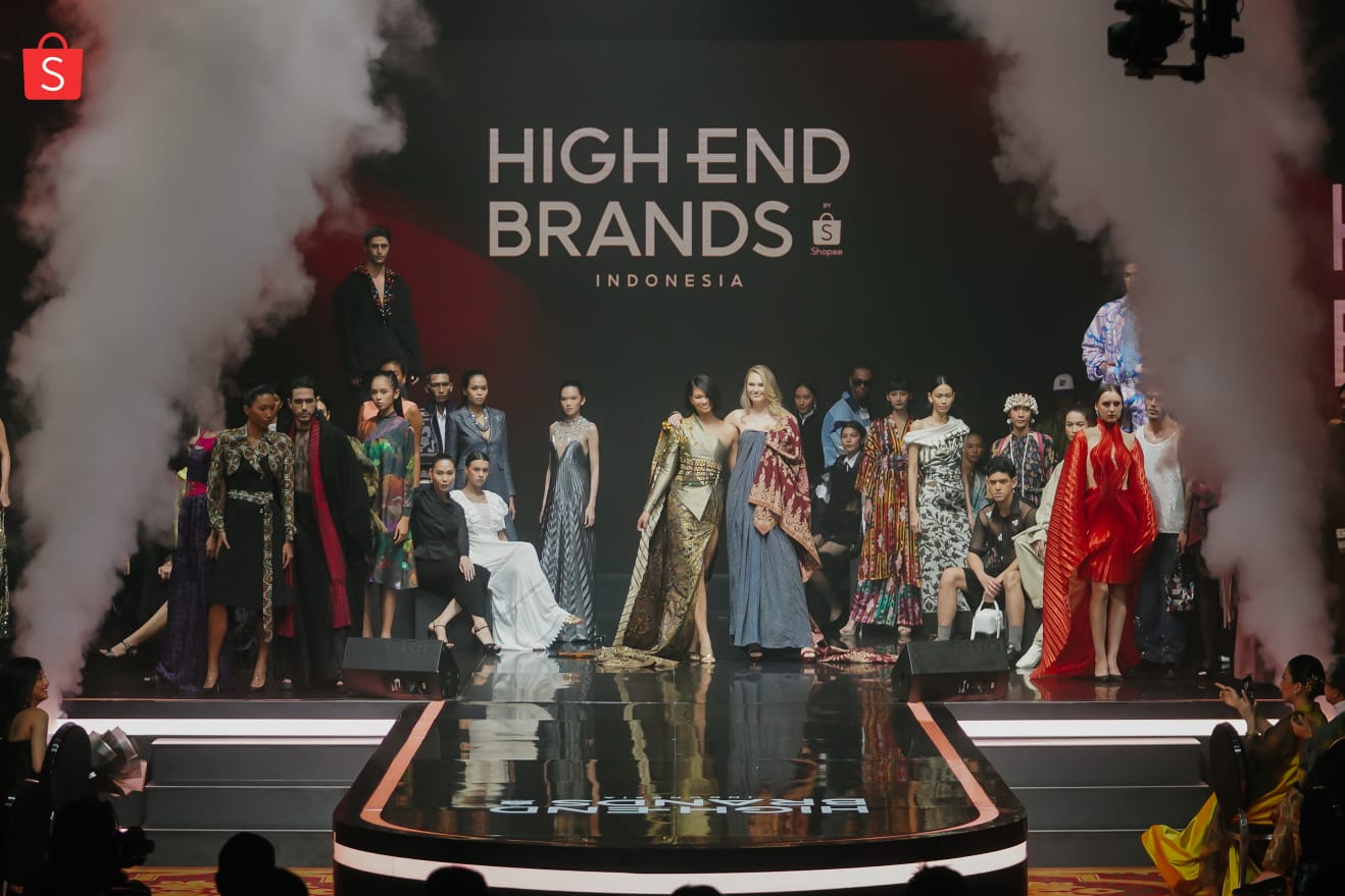 High-End Brands Indonesia, Cara Shopee Hadirkan Fashion Ekslusif Hasil Karya Perancang Busana Indonesia