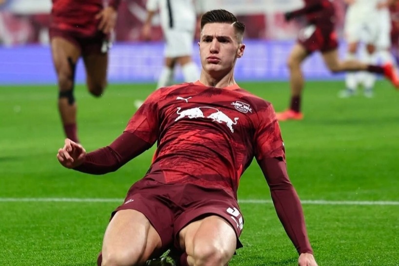 Krusial! Harga Benjamin Sesko Turun Rp1,3 Triliun, Fabrizio Romano: MU-Newcastle Rebutan