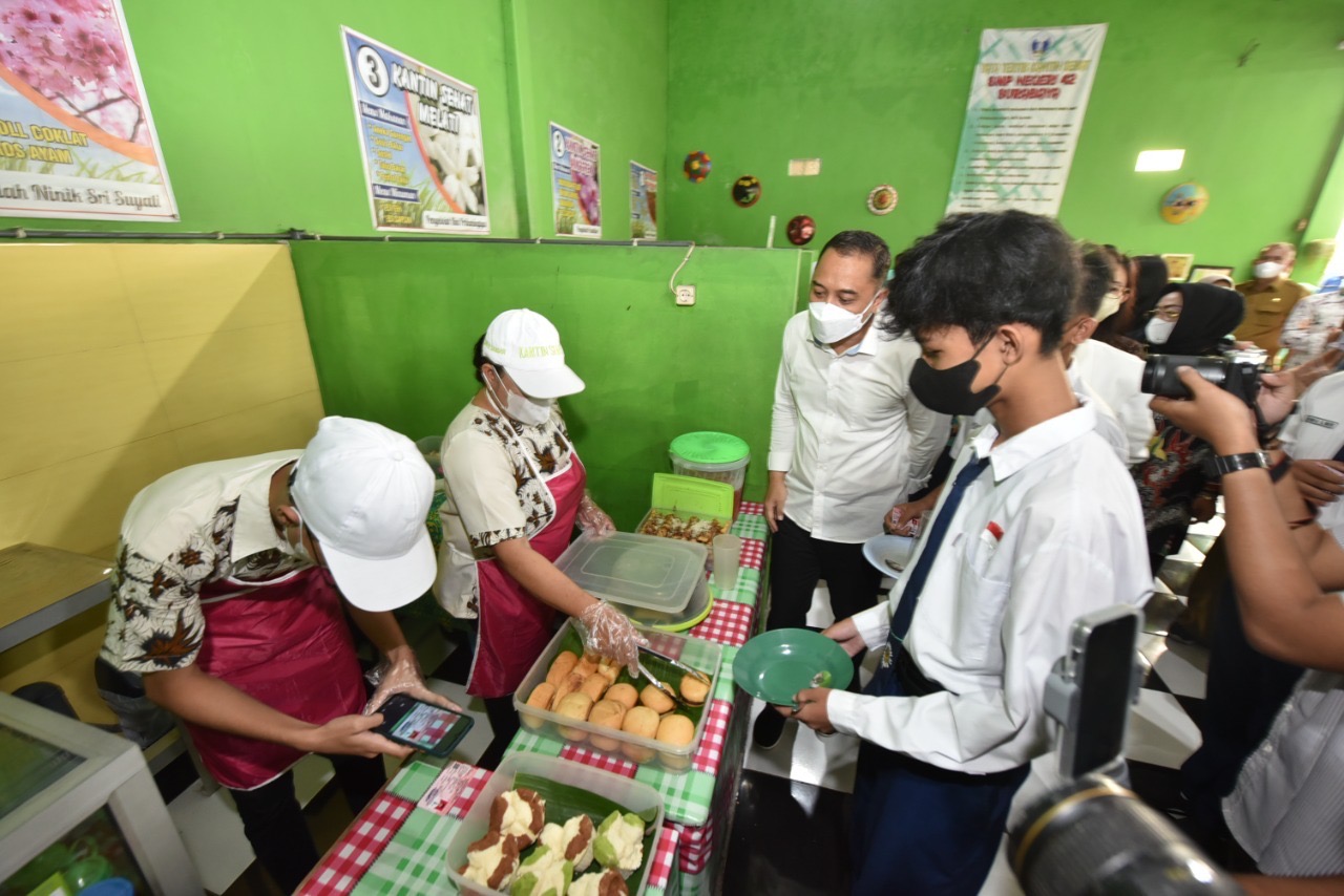  26 Ribu Lulusan SD Tak Bisa ke SMPN, Ini Intervensi Pemkot Surabaya ke SMP Swasta 