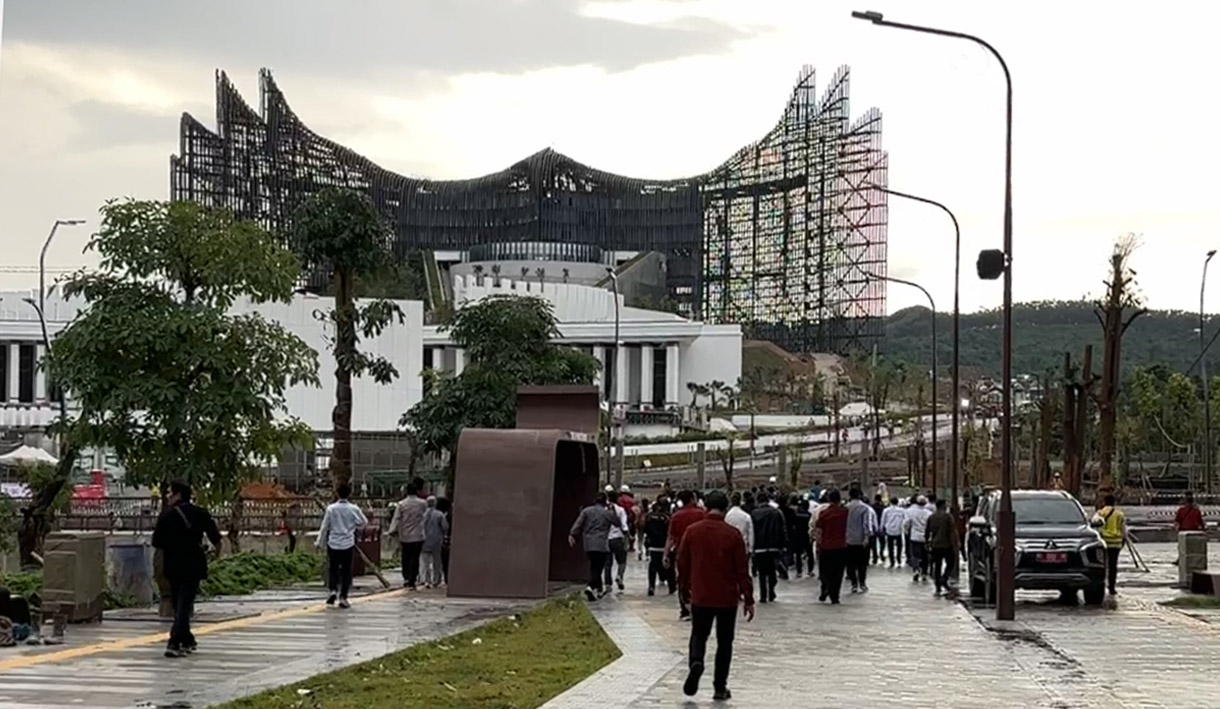 Sebut Banjir di Depan Istana Garuda IKN Hoaks, OIKN Minta Masyarakat Tidak Mudah Percaya Berita Palsu