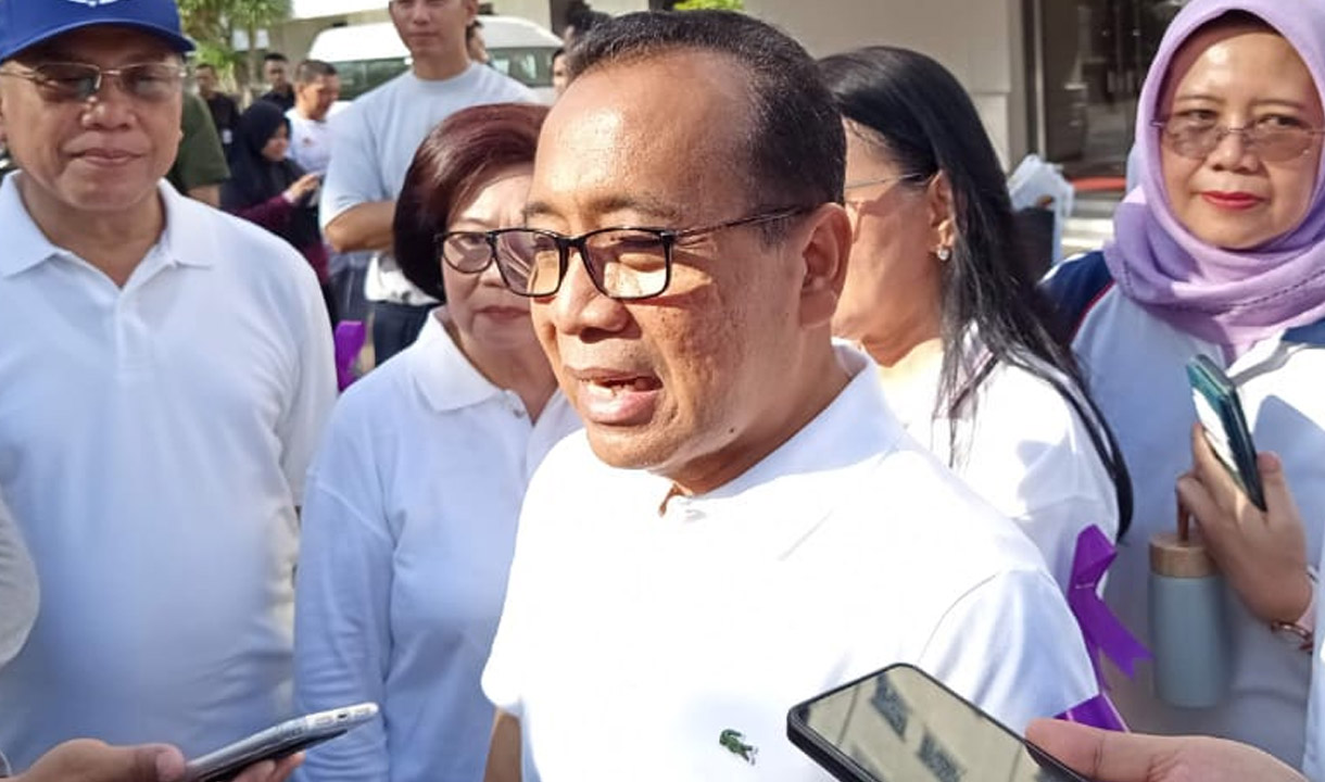 Polemik Keaslian Ijazah Jokowi, Menko PMK Pratikno: Percayakan Insitusi yang Menerbitkan   