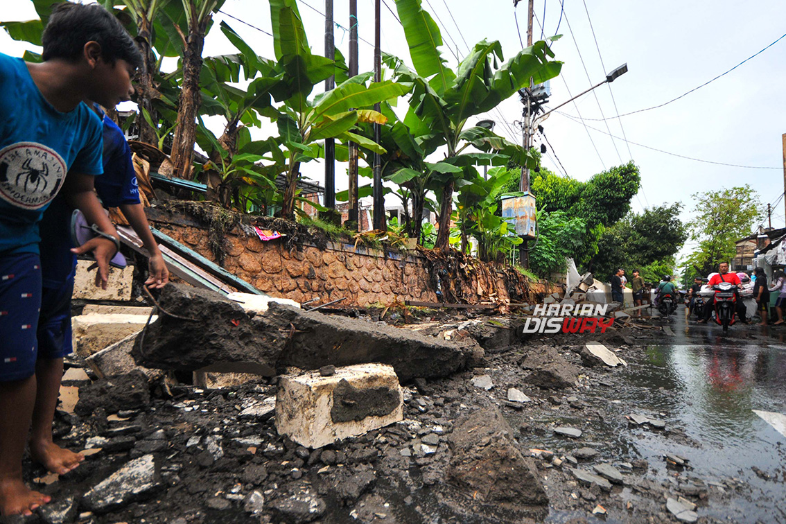 Surabaya Terendam Lagi, Cuaca Ekstrem Masih Lanjut Hingga Mei