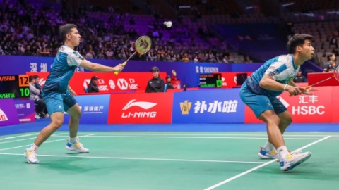 Sabar/Reza Patahkan Langkah Ahsan/Hendra, Lolos 16 Besar China Masters 2024