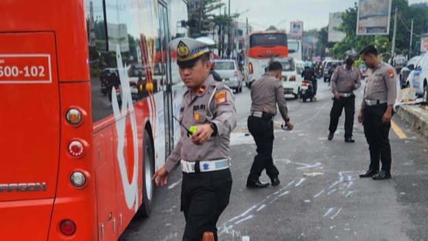 Kronologi Kecelakaan di Ciputat Tewaskan Pengendara Motor Saat Hendak Menyalip Bus