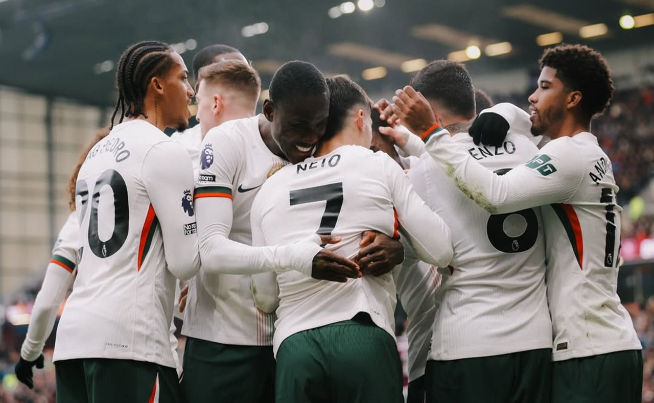 Chelsea Makin Menggila! Burnley Dibungkam, Pedro Neto dan Enzo Fernandez Tak Terbendung