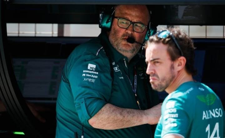 Paddock F1 Gempar! Tom McCullough Resmi Tinggalkan Aston Martin di Akhir 2026