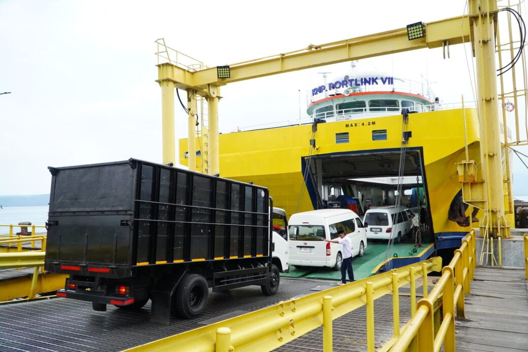 ASDP Kerahkan Seluruh Armada, Antrean Kendaraan di Ketapang Mulai Terurai
