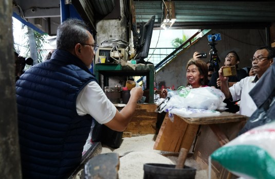 Mendag Zulhas Tinjau Pasar Palmerah Jakarta: Harga-Harga, Alhamdulillah Bagus