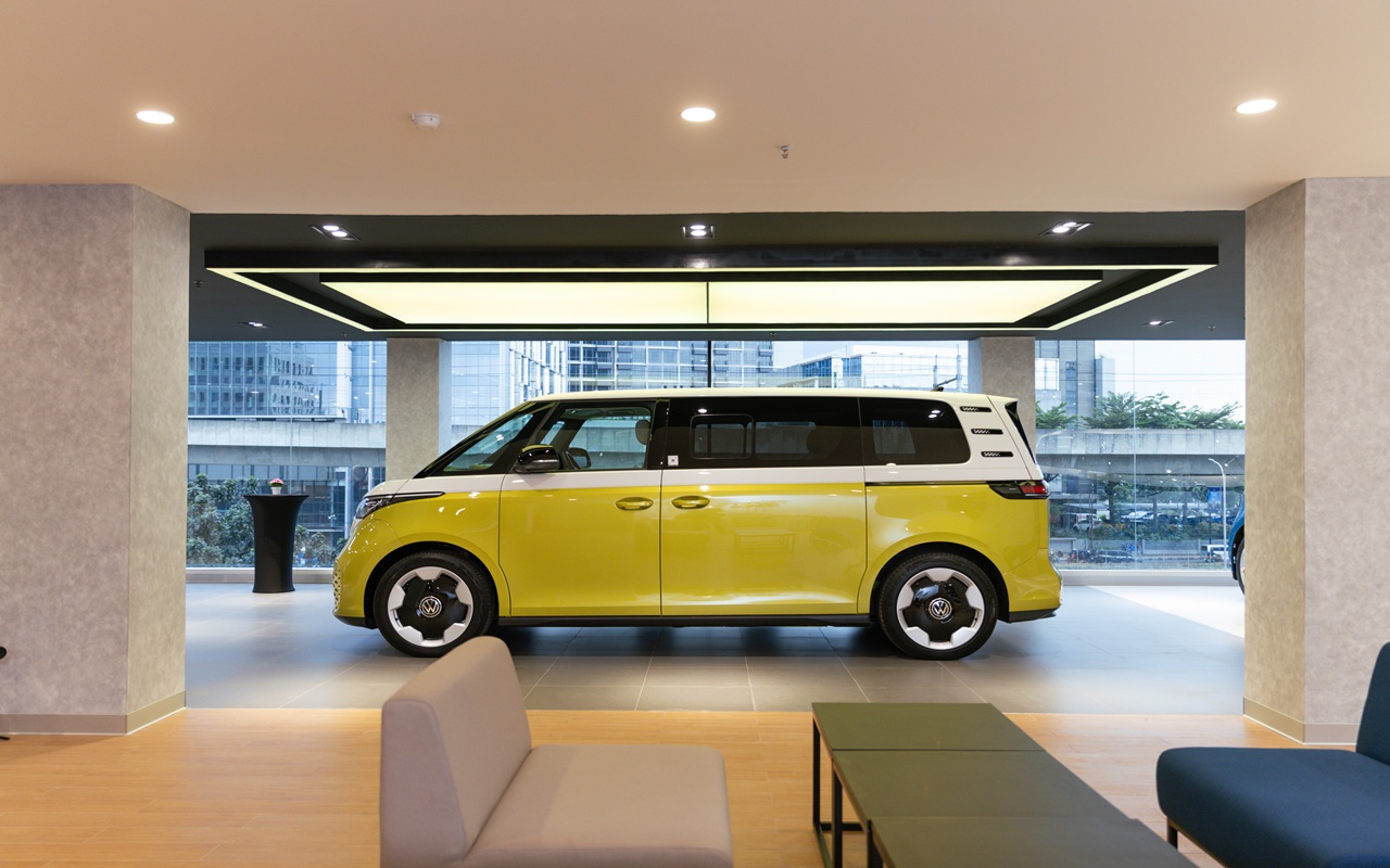 Showroom Volkswagen TB Simatupang Resmi Dibuka, Tampilkan Mobil Listrik ID. Buzz