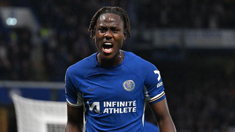 Cesc Fabregas Sukses Boyong Trevoh Chalobah ke Como, Nilainya Segini