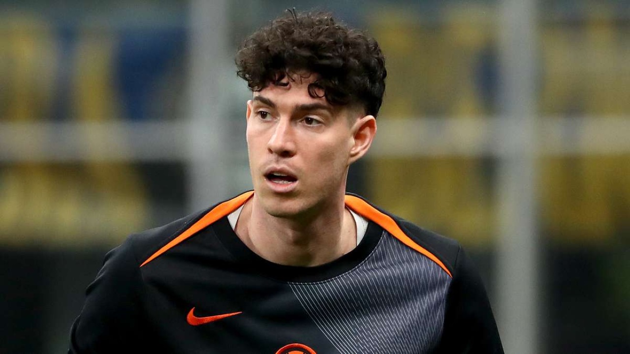 Transfer Alessandro Bastoni Terancam Batal, Barcelona Fokus Beralih ke Striker