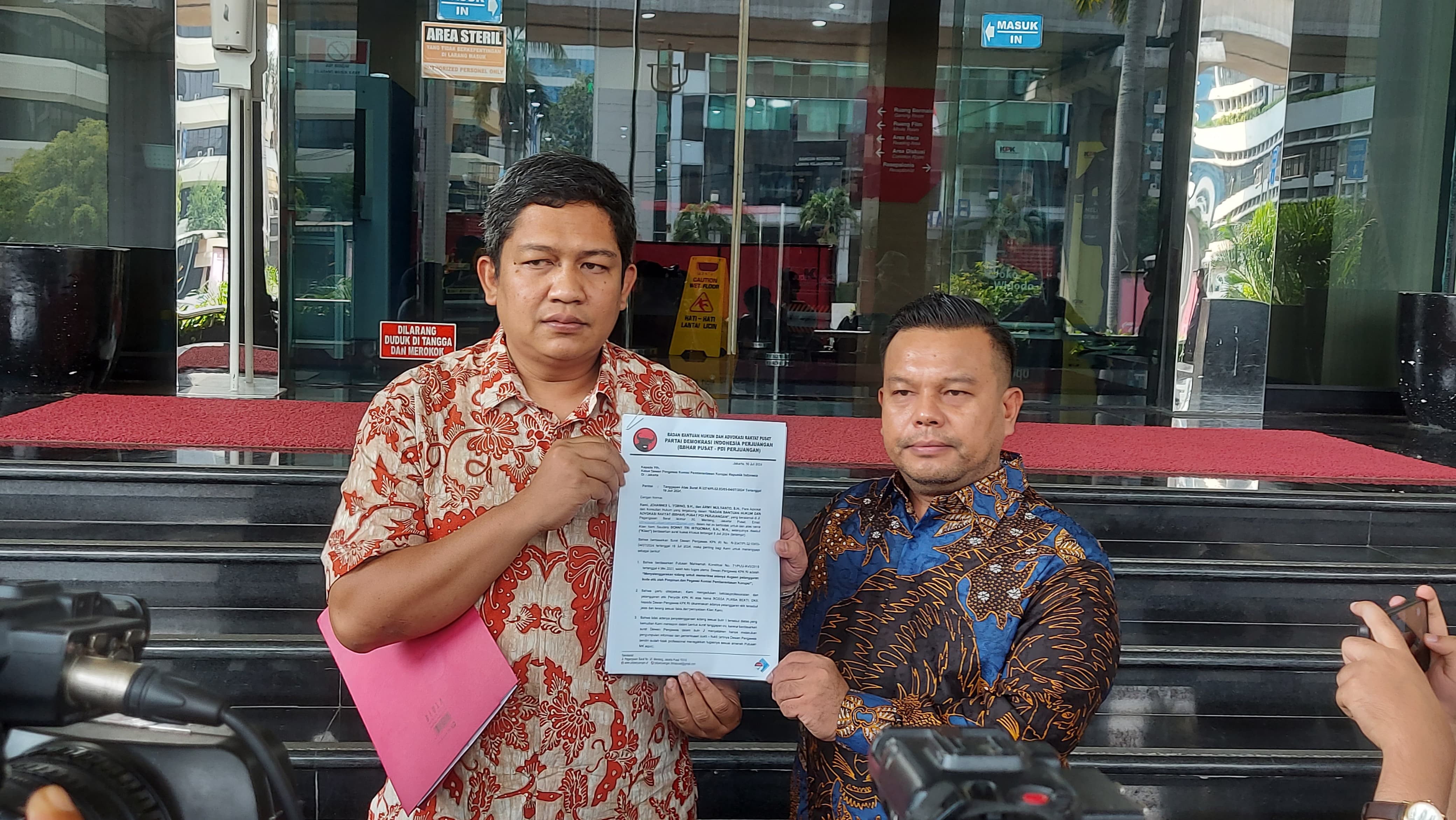 Waduh, Kuasa Hukum PDIP Sebut KPK Geledah Rumah Donny Istiqomah Tanpa Surat dari Pengadilan! 