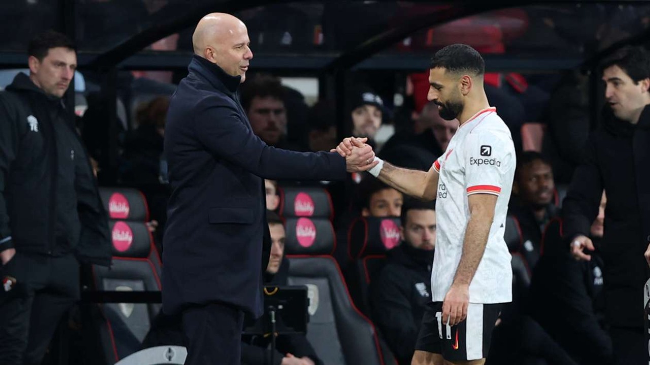 Arne Slot Tak Ingin Mo Salah Pergi dari Liverpool: Harus Bicara Langsung Dulu