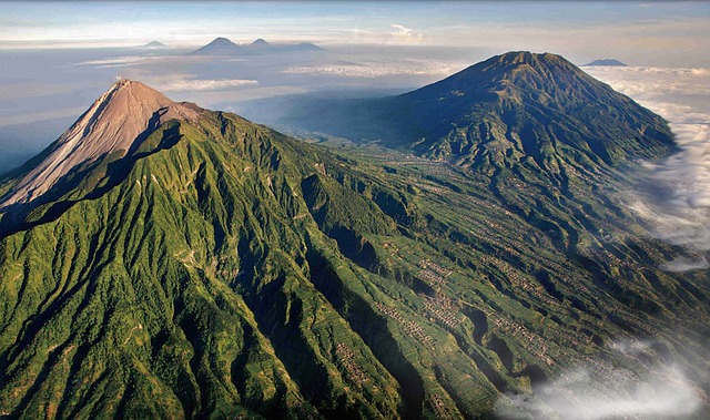 Gunung Merapi Berstatus Siaga, 5 kali Gempa Awan Panas