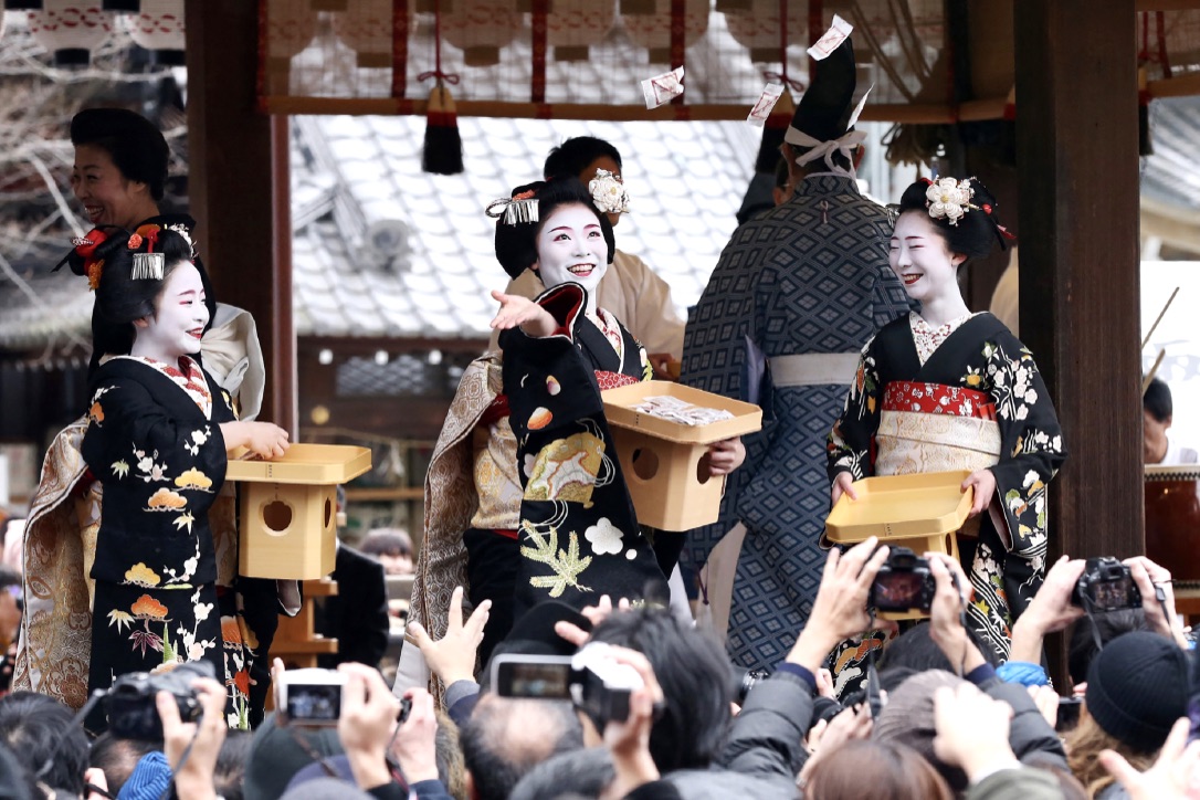 Lindungi Geisha, Jepang Larang Turis Memotret