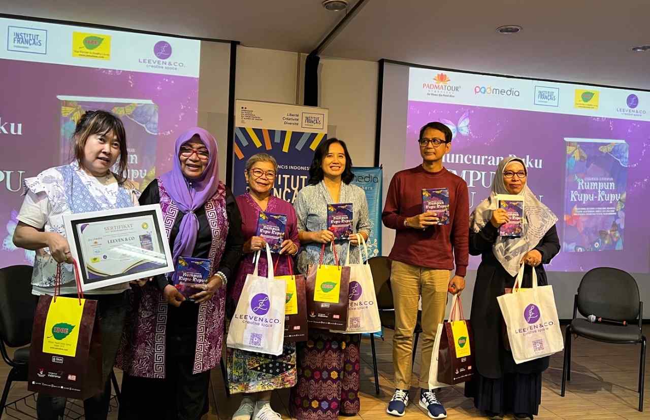 Luka dan Keras Kepala di Balik Rumpun Kupu-Kupu Karya 12 Penulis Perempuan