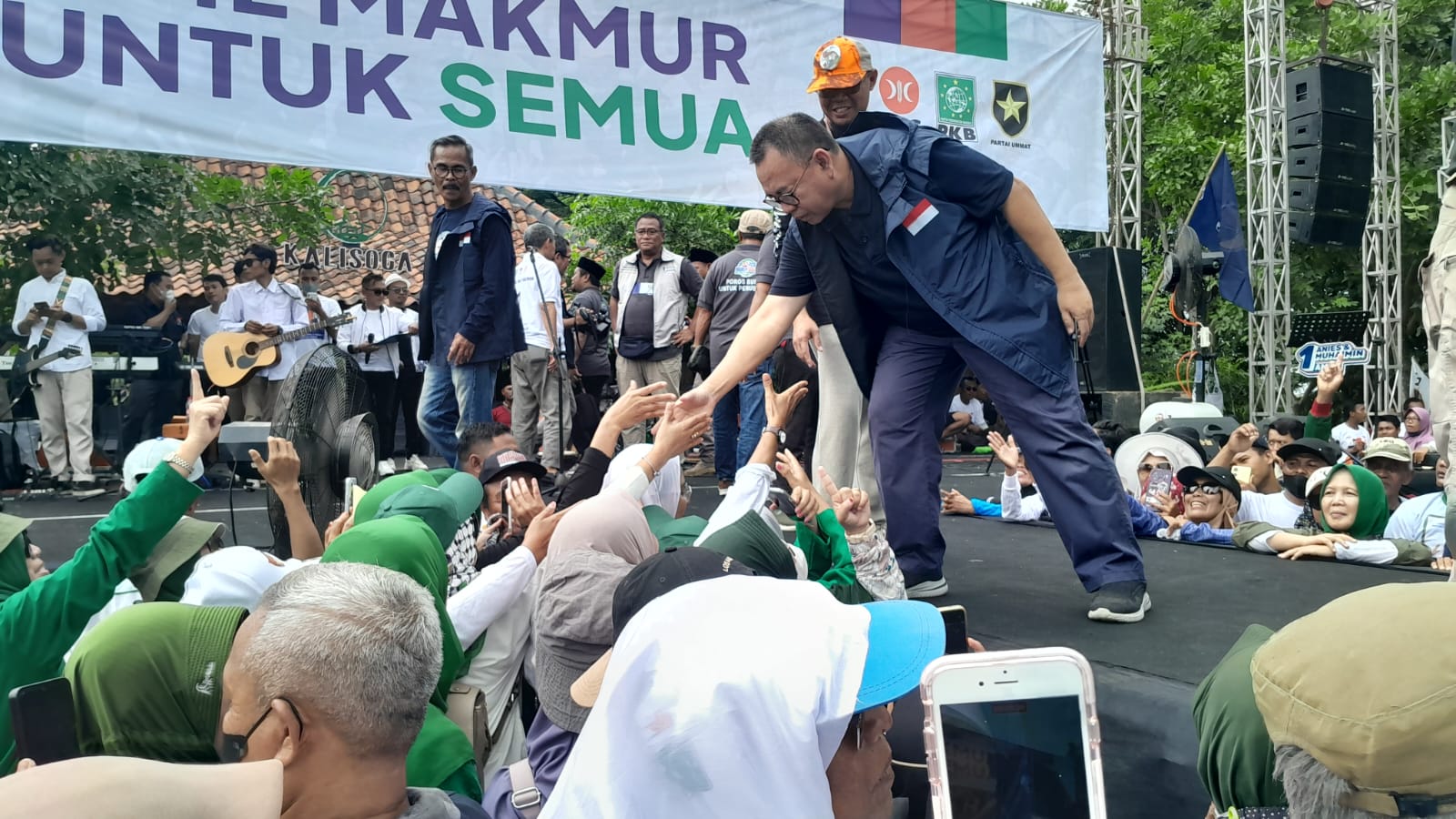 Wow! Mantan Kades Seluruh Indonesia Sepakat Dukung AMIN