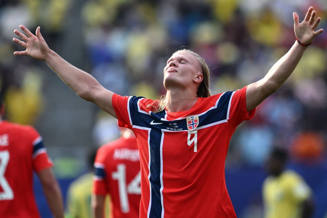 Haaland Santai Hadapi Inggris, Sebut Norwegia Bukan Favorit Juara