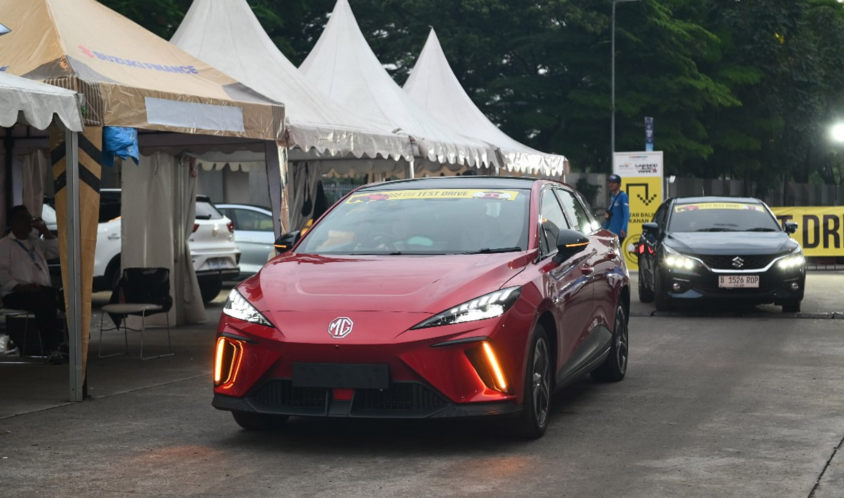 Barisan Mobil Tes Drive Siap Dijajal di MUF GJAW 2024, 10 Motor Listrik Menunggu