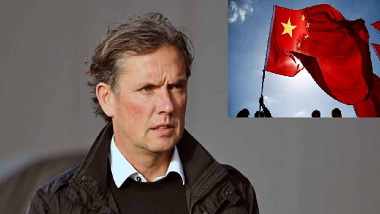 China Mulai Berulah, FIFA Jamin Posisi Indonesia: Alex Pastoor Dikasih Masukan Arne Slot, Adu Psywar Dimulai