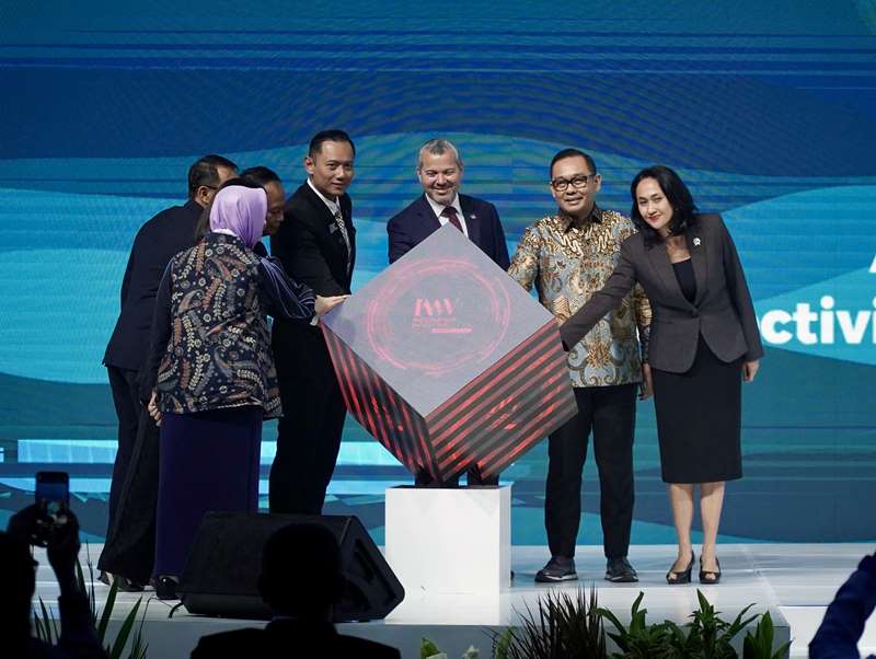 PIS Hadirkan Inovasi dan Kolaborasi Industri Maritim RI di Indonesia Maritime Week 2025