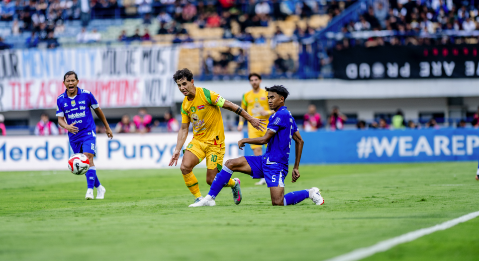 Persib vs Persebaya 1-0, Uilliam Barros Mimpi Buruk Bajol Ijo!