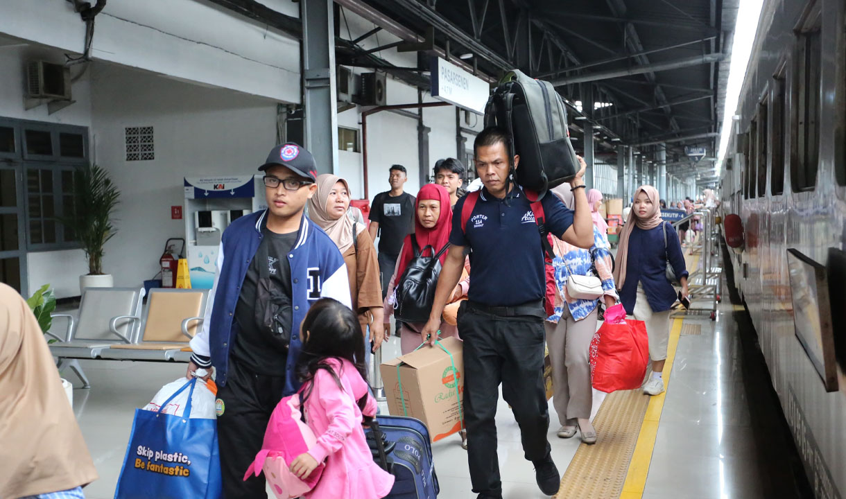 Libur Panjang Maulid dan Imlek, KAI Daop 1 Jakarta Operasikan 7 Kereta Tambahan   