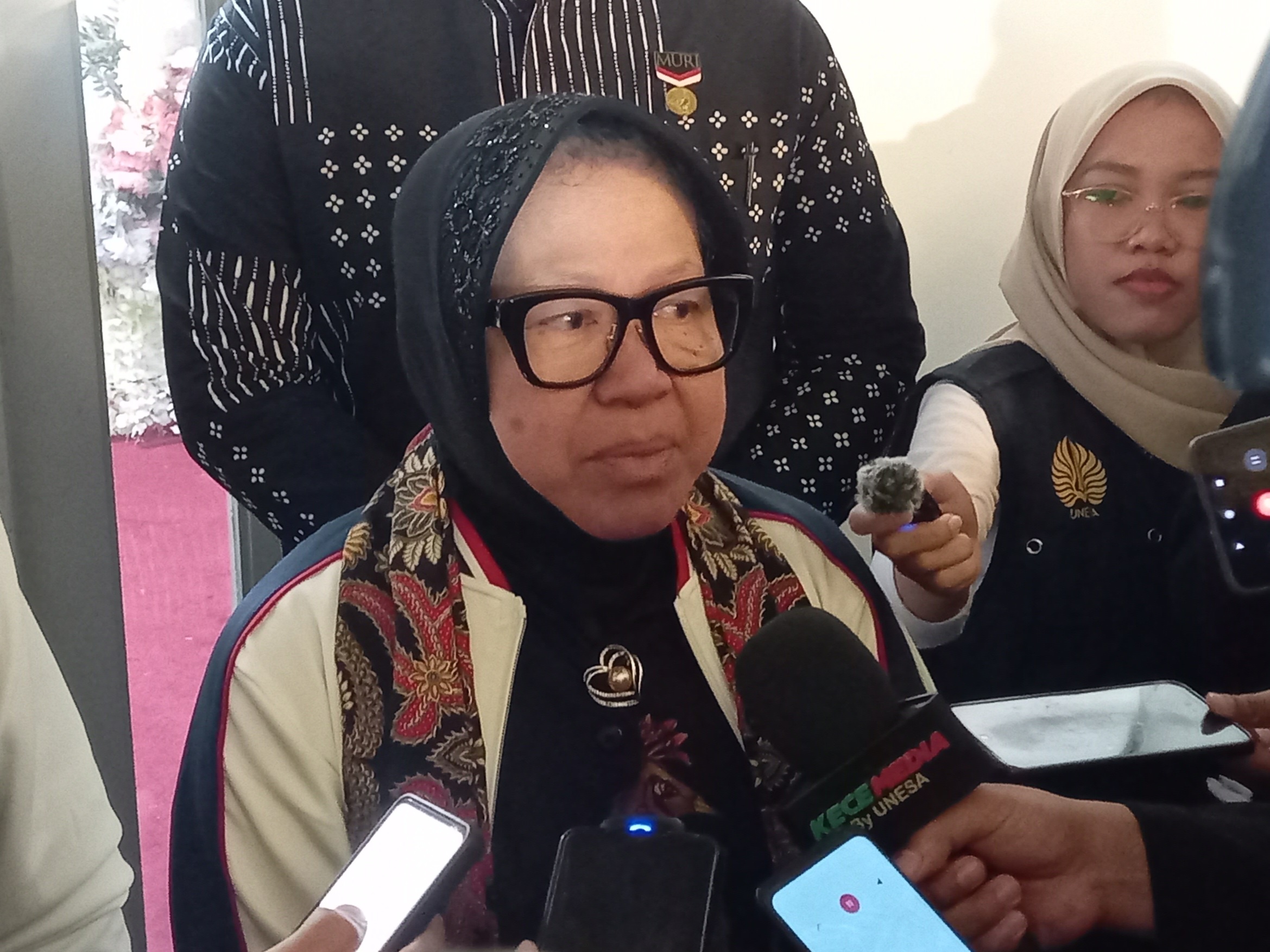 Mensos Risma Tanggapi Isu Pencalonan Pilgub Jatim 2024