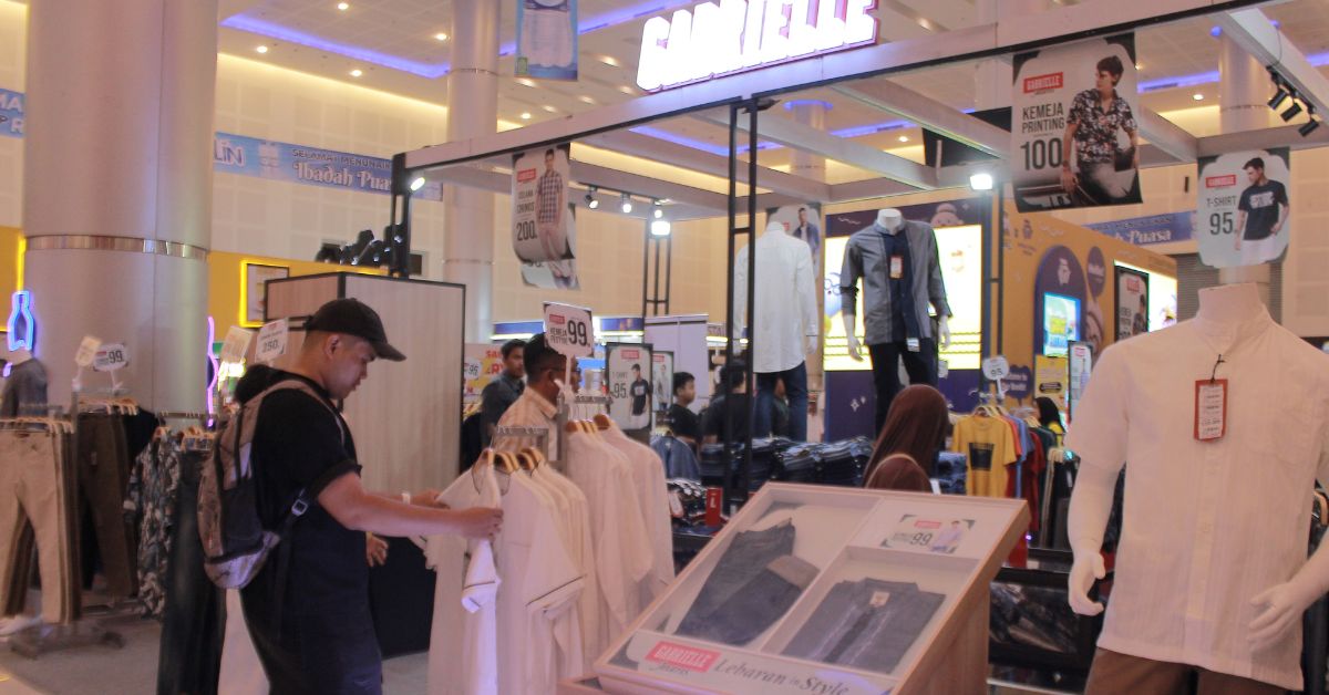 Jelang Lebaran, Produk Snack dan Baju Koko Paling Banyak Dicari dalam Bazaar Raya Surabaya 