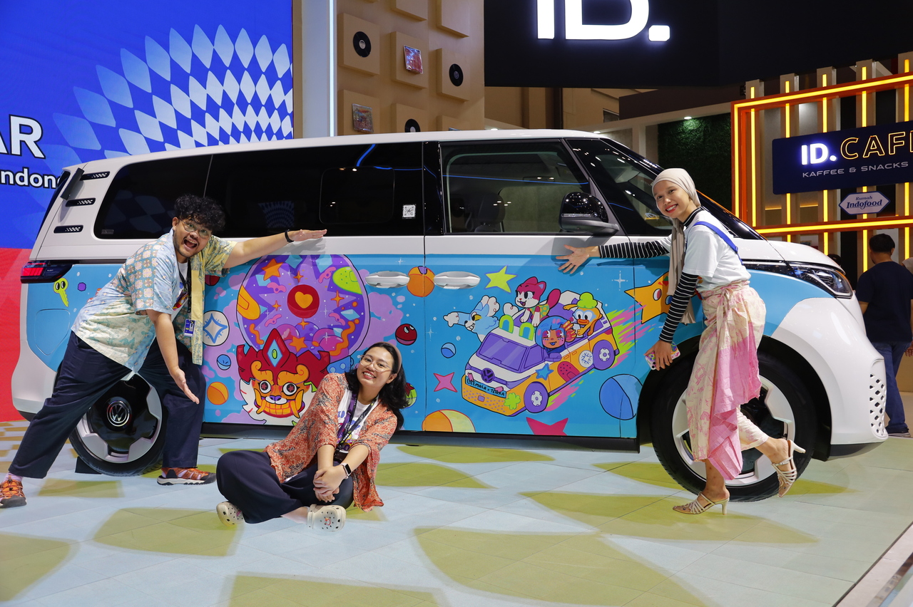 Kanvas di Atas Roda: ID. BUZZ Jadi Wadah Ekspresi Seniman Muda Indonesia