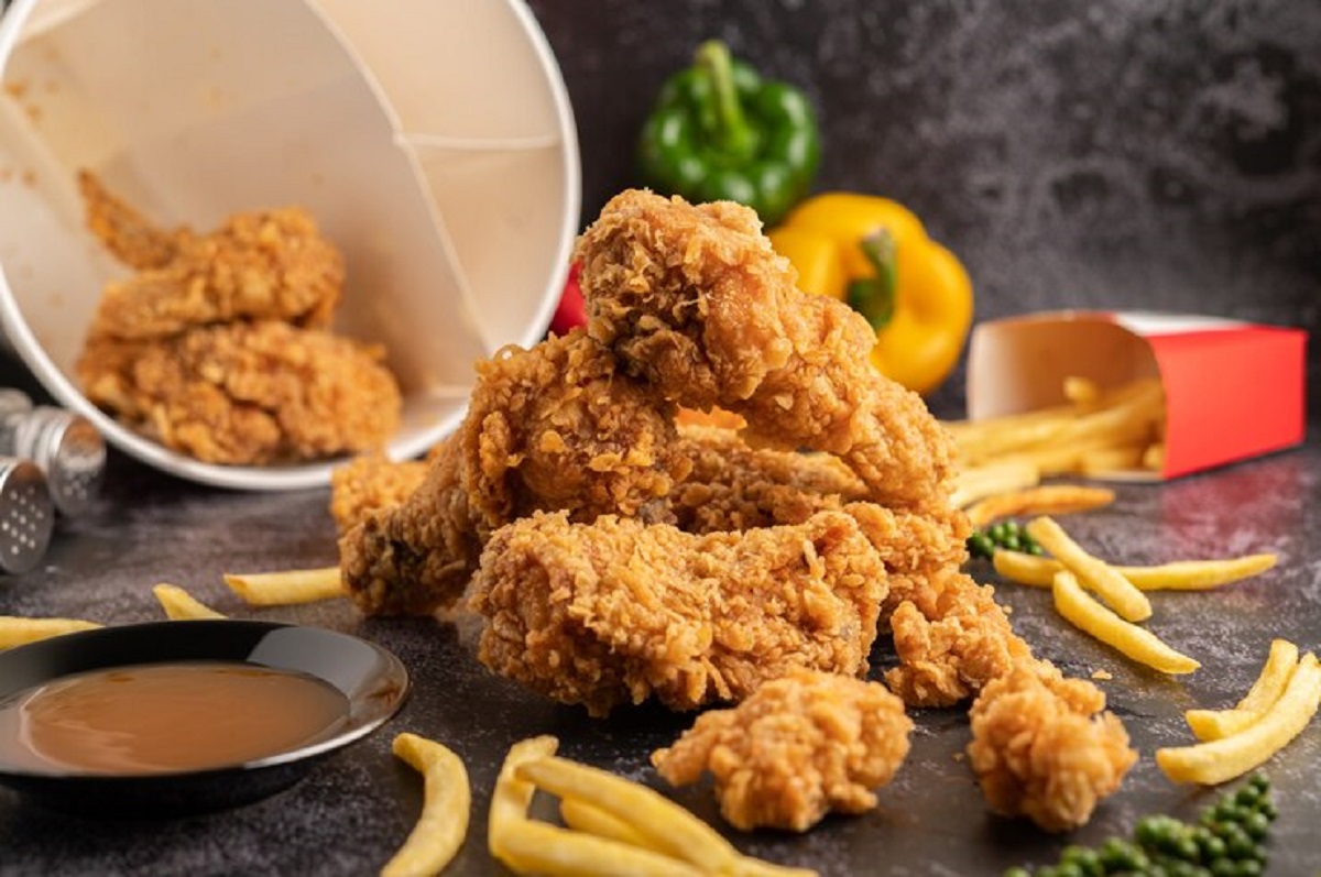 Terbongkar! 11 Bumbu Rahasia Ayam Goreng KFC yang Bisa Bikin Kulitnya Kriuk Sedap