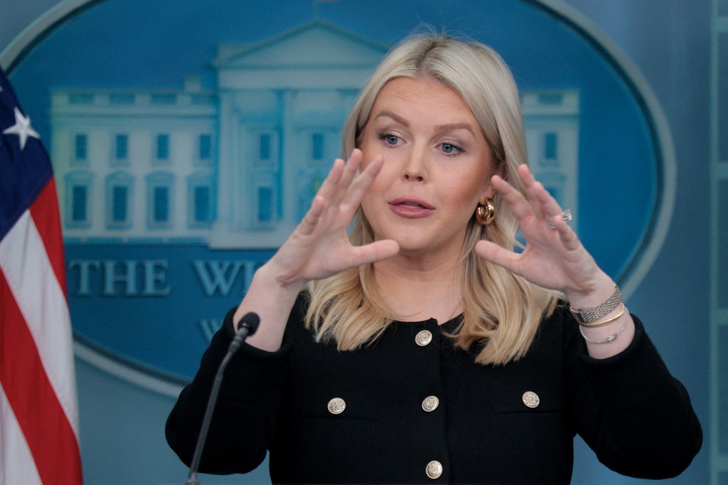 Gedung Putih Peringatkan Iran: Segera Berdamai atau Hadapi Serangan Militer 