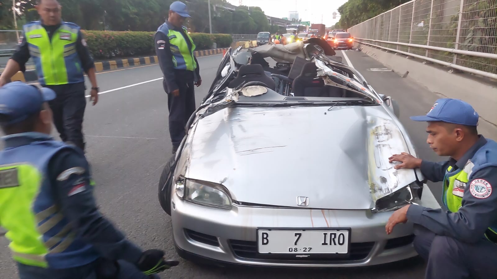 Lepas Kendali, Honda Estilo Kecelakaan di Tol Priok Arah Cawang 