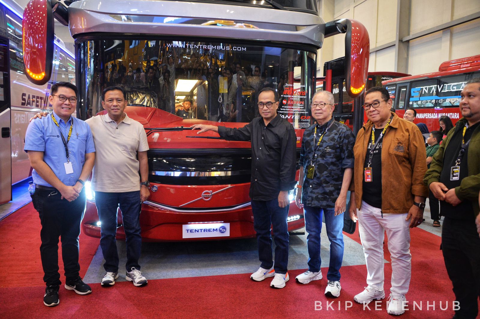 Menhub Puji Pameran Bus di GIIAS 2024: Minat Masyarakat Terhadap Angkutan Umum Akan Meningkat