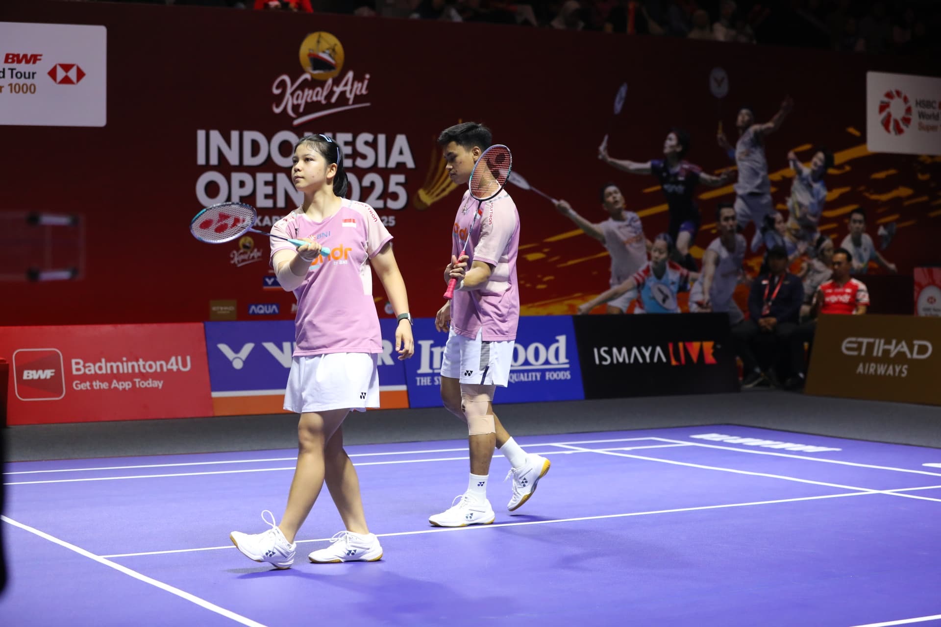 Hasil Pebulu Tangkis Indonesia Melaju ke 16 Besar Indonesia Open 2025