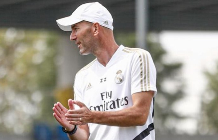 Dibidik PSG dan Juventus, Zidane Malah Les Bahasa Inggris: Mau ke Chelsea? 