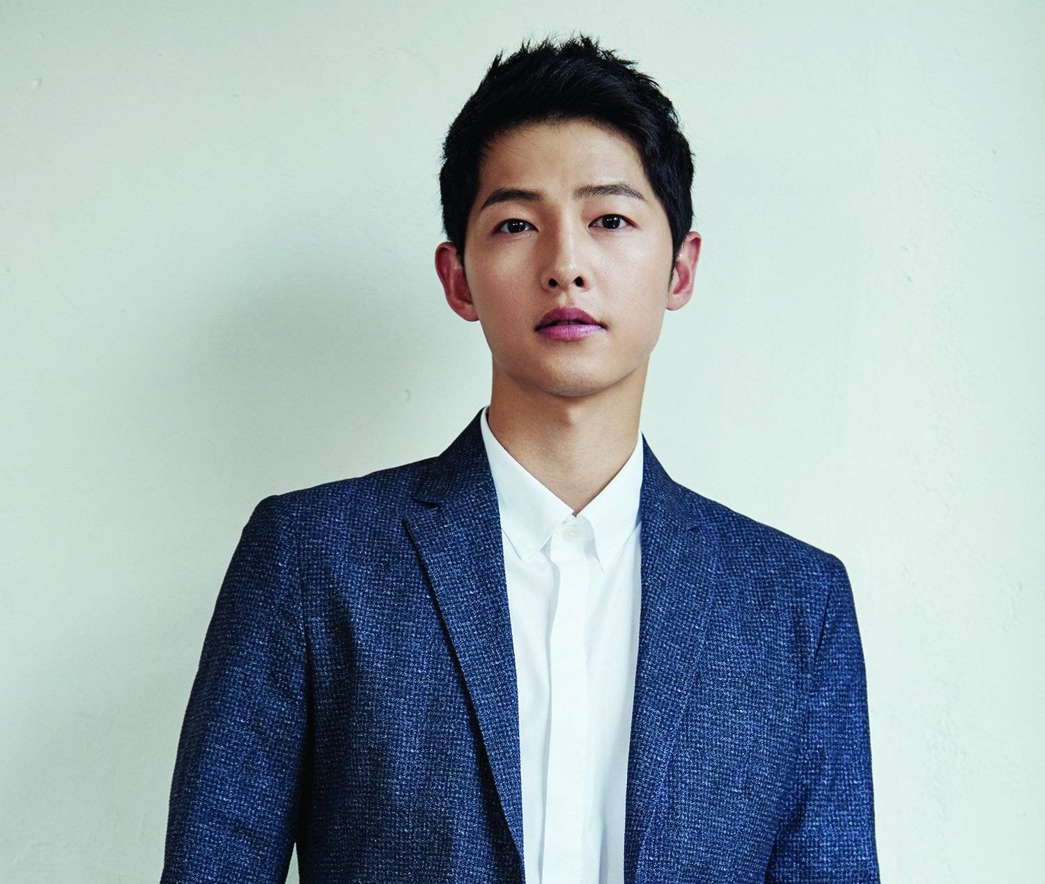 Song Joong-ki Main Film Baru Genrenya Noir 