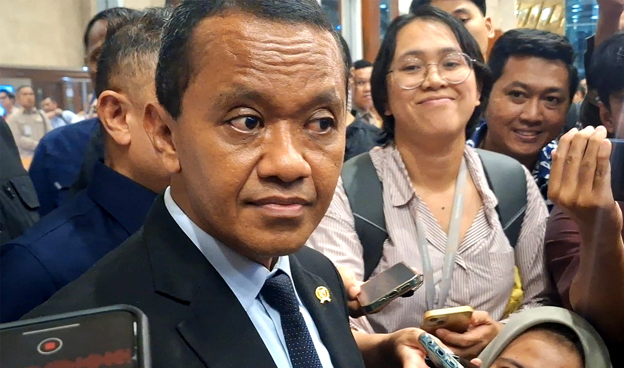 UI Tangguhkan Kelulusan Program Doktor Menteri ESDM Bahlil Lahadalia