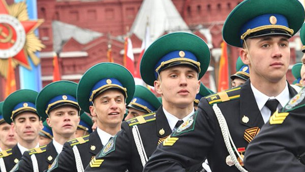 Pemuda Rusia Tolak Masuk Militer, Nekat Kabur ke Negara Lain Hindari Sanksi Penangkapan