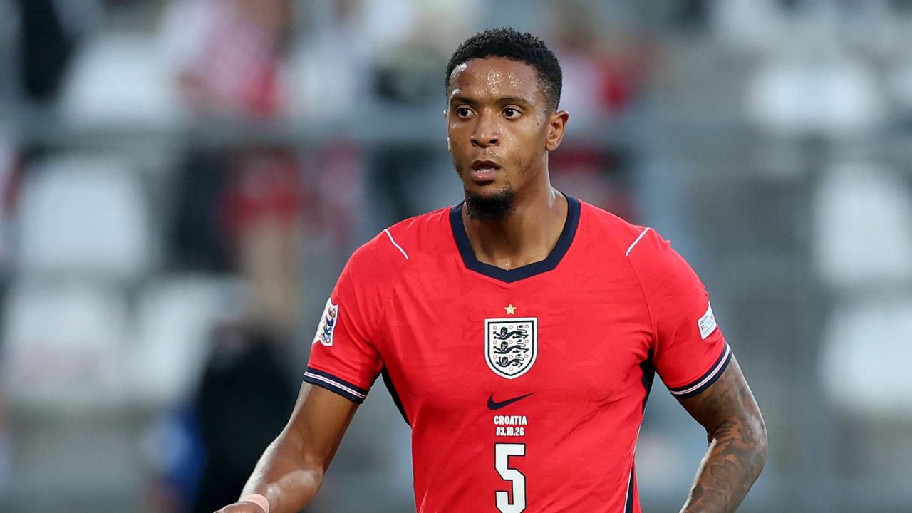 Ezri Konsa Cedera Saat Bela Timnas Inggris, Bisa Absen Lawan Leeds