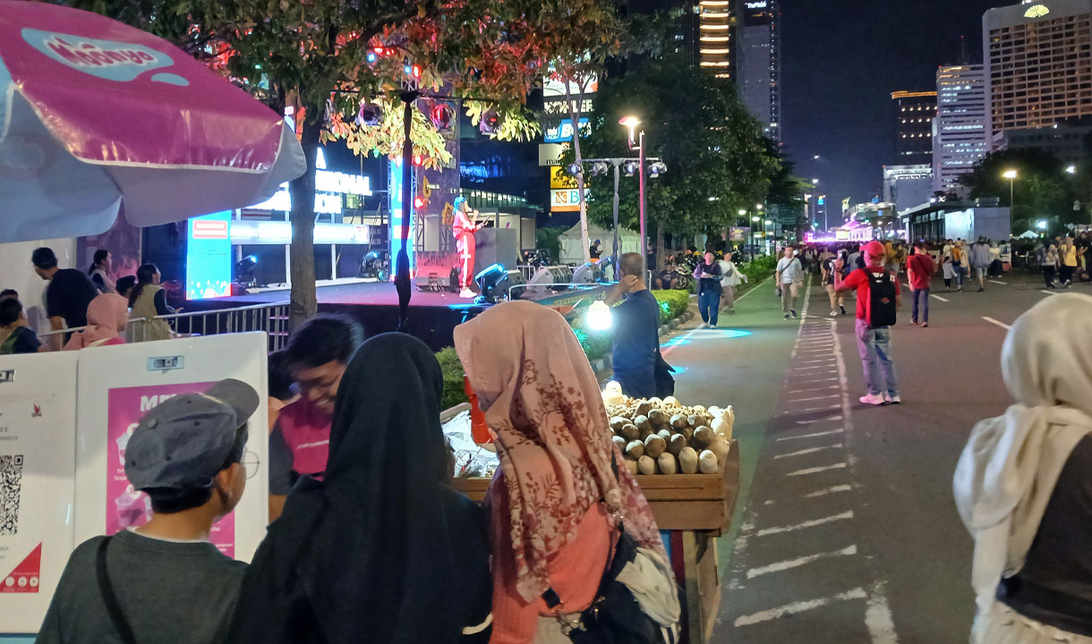 Meriahnya Malam Tahun Baru di Area Stasiun MRT Dukuh Atas BNI 